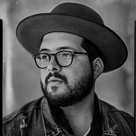 91Yme6H1J7L._AC_UY436_FMwebp_QL65_